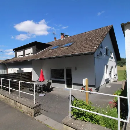 Apartment Eifelnatur - Haus 3-2 By Interhome Immerath