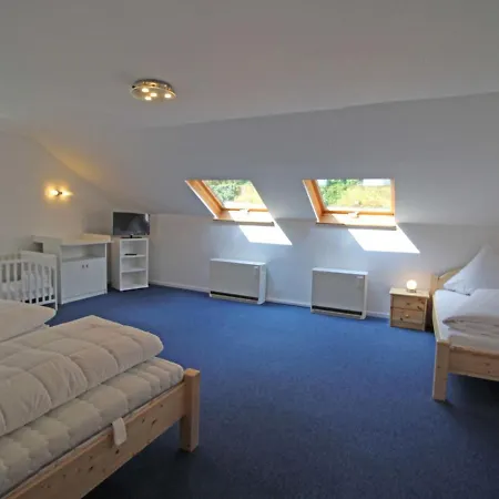 Eifelnatur - Haus 3-2 By Interhome *